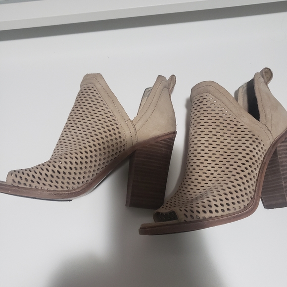 Vince Camuto Open Toe Booties - Picture 4 of 6